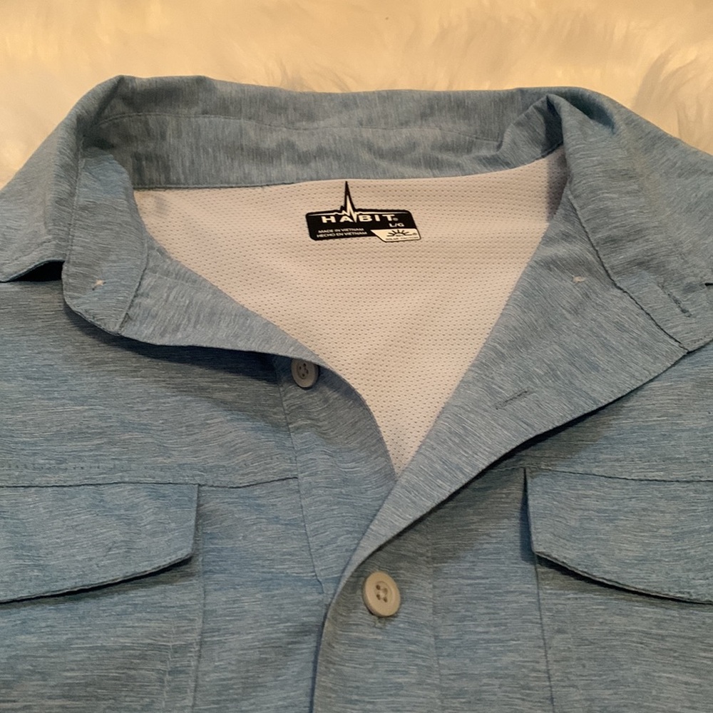 Habit Button Down Outdoor Fishing Shirt Light Blue/White Men's Large - Picture 2 of 4